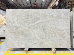 Hình ảnh Chụp cận cảnh mẫu đá Quartz Taimaha