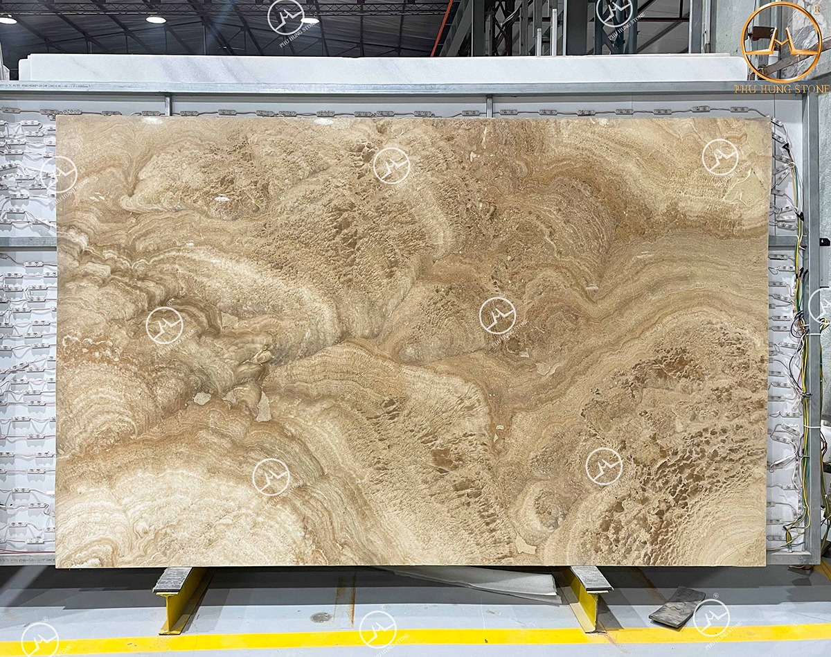 Hình ảnh Đá Onyx vân mây 02 khi chưa xuyên sáng