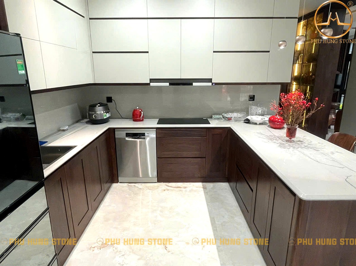 Hình ảnh Đá Quartz Kalahari Blue sử dụng cho mặt bàn đảo bếp