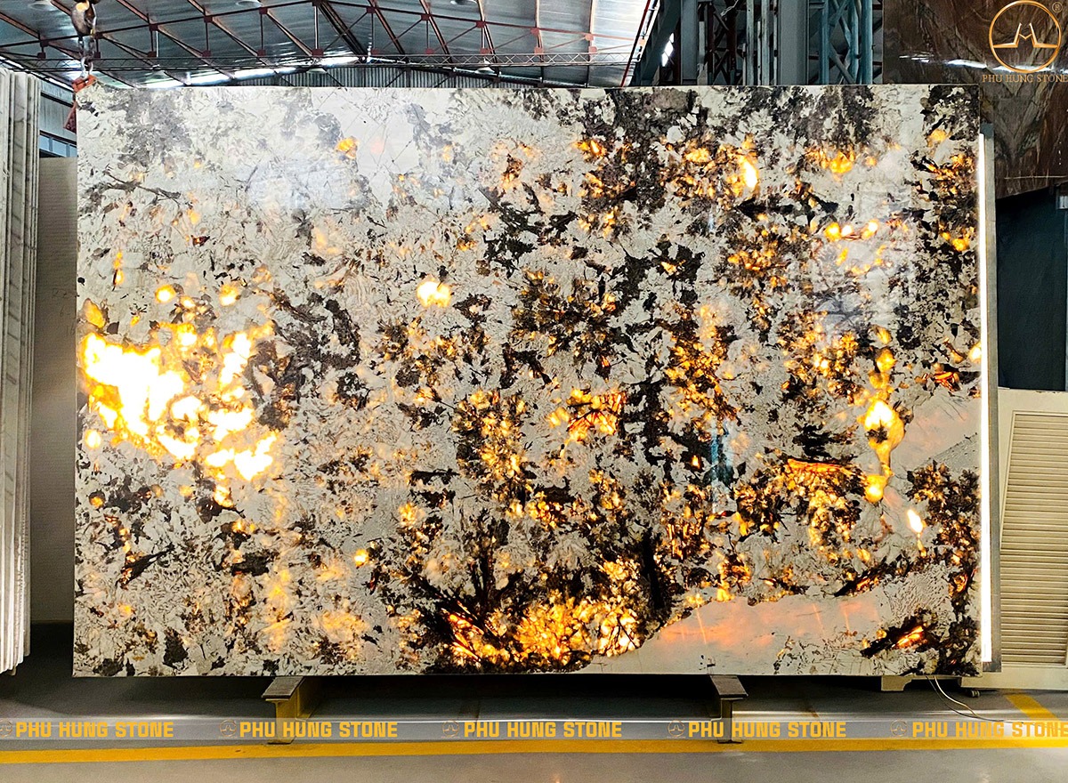 Hình ảnh Đá xuyên sáng Đá Granite Swiss Alps 04 đẹp