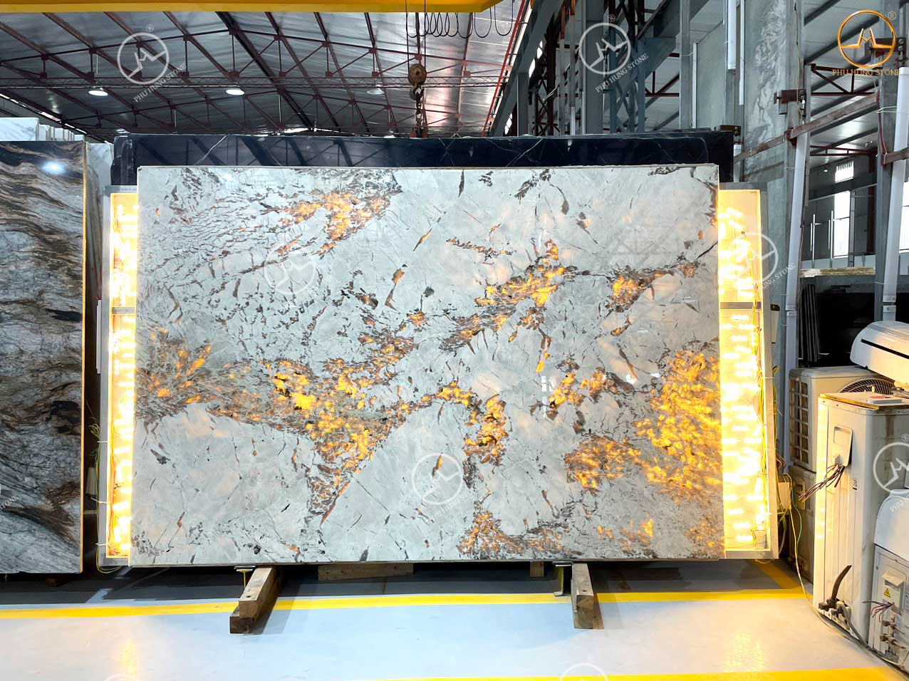 Hình ảnh Mẫu đá Alabaster White xuyên sáng đẹp