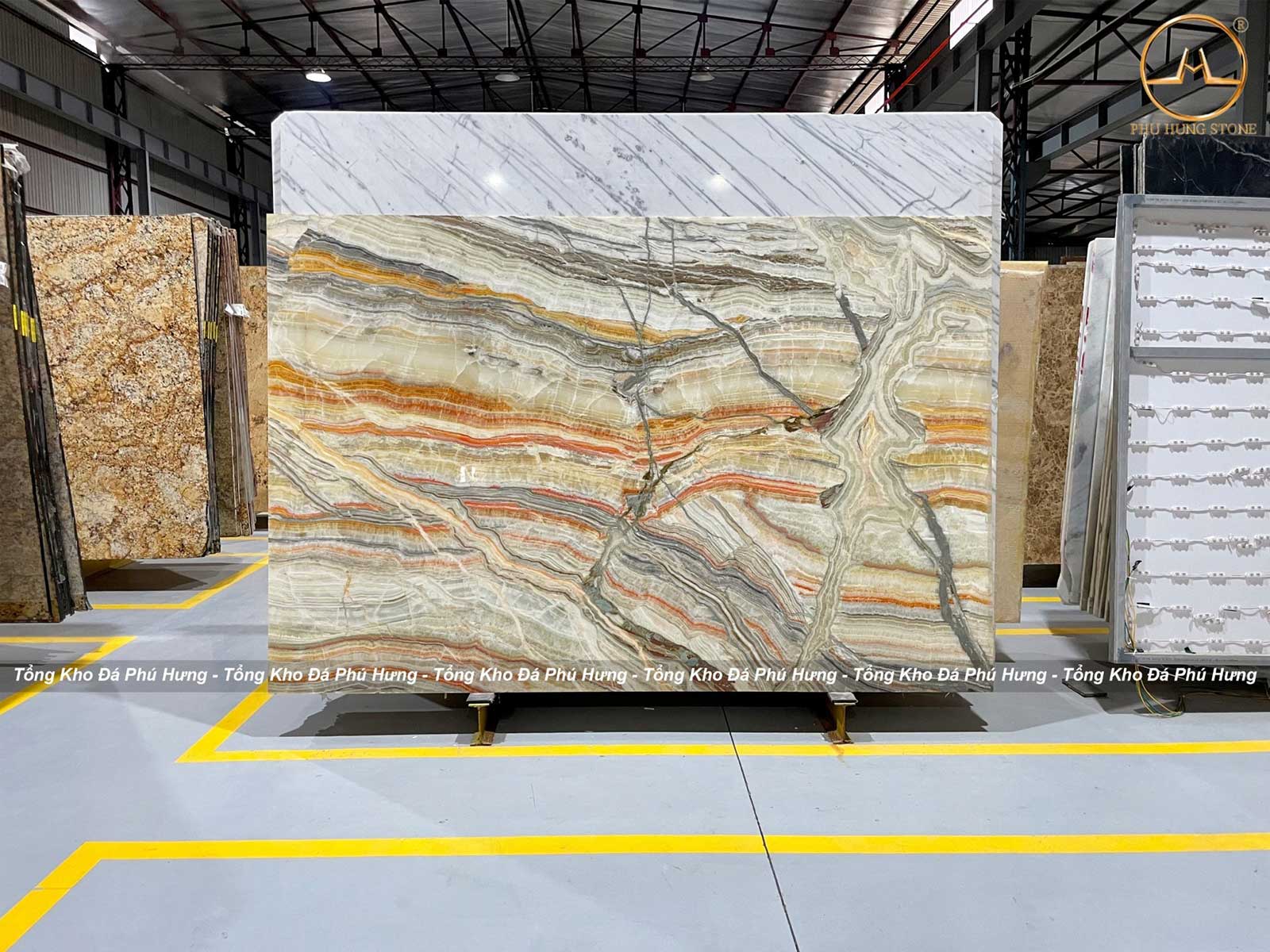 Hình ảnh Mẫu đá onyx ngũ sắc đẹp độc đáo