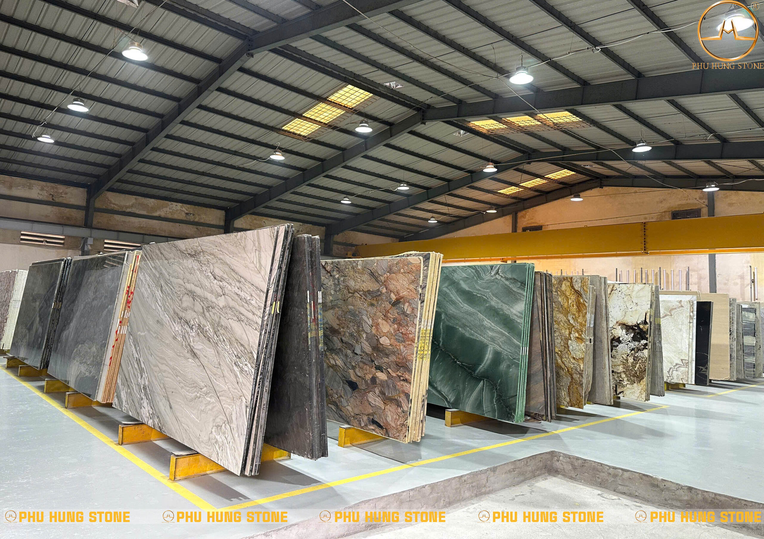 Hình ảnh Quy mô Tổng Kho Đá Phú Hưng cơ sở Ngọc Hồi