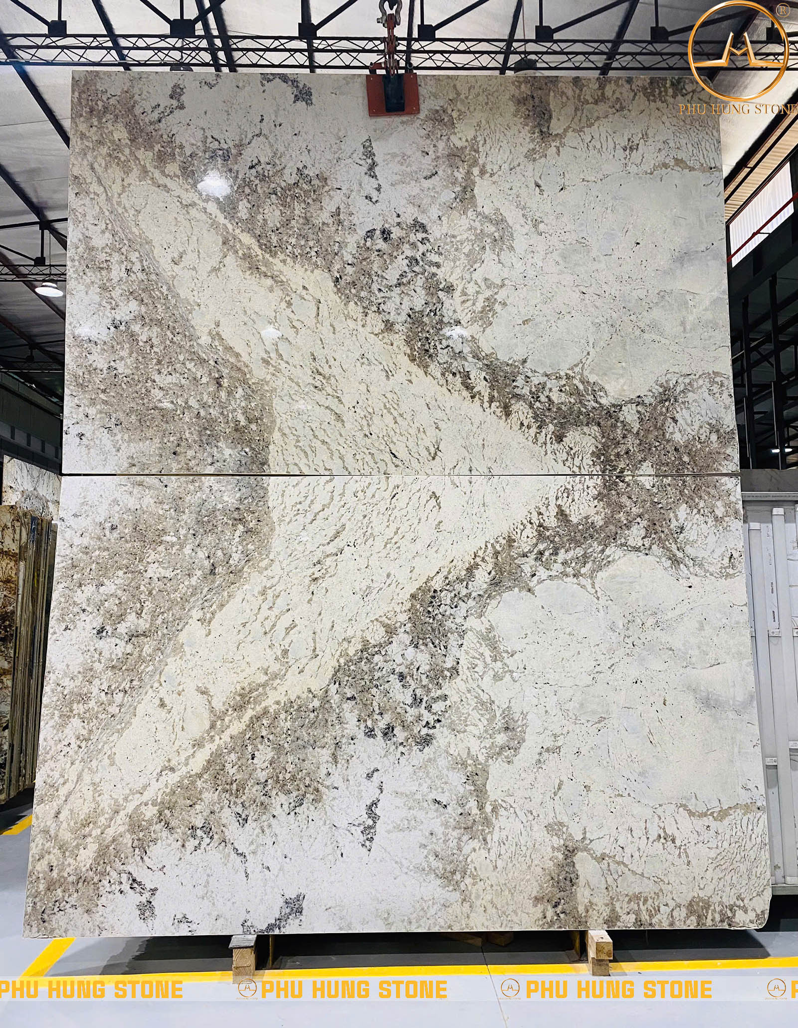 Hình ảnh Tranh đá ghép đối xứng vân Granite Monalisa